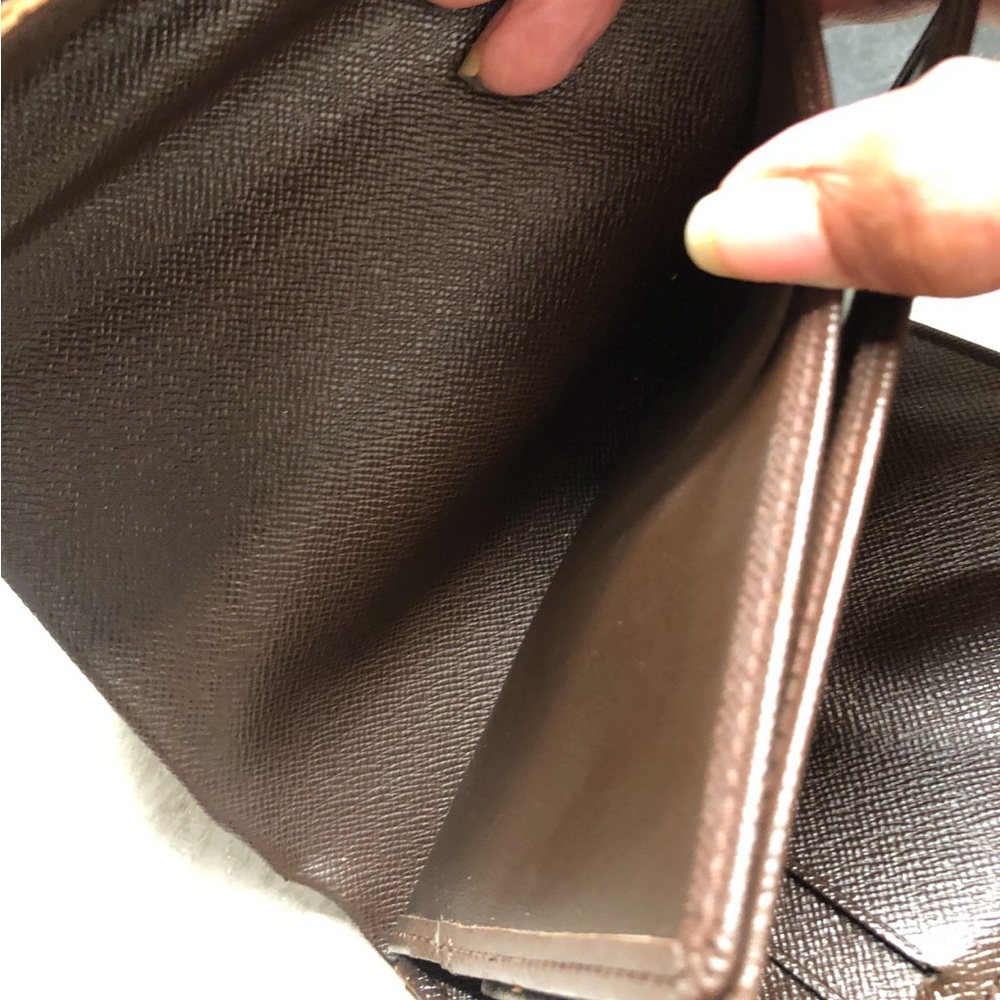 Louis Vuitton Brown Damier Ebene Wallet with Gold Chain - Picture 6 of 16
